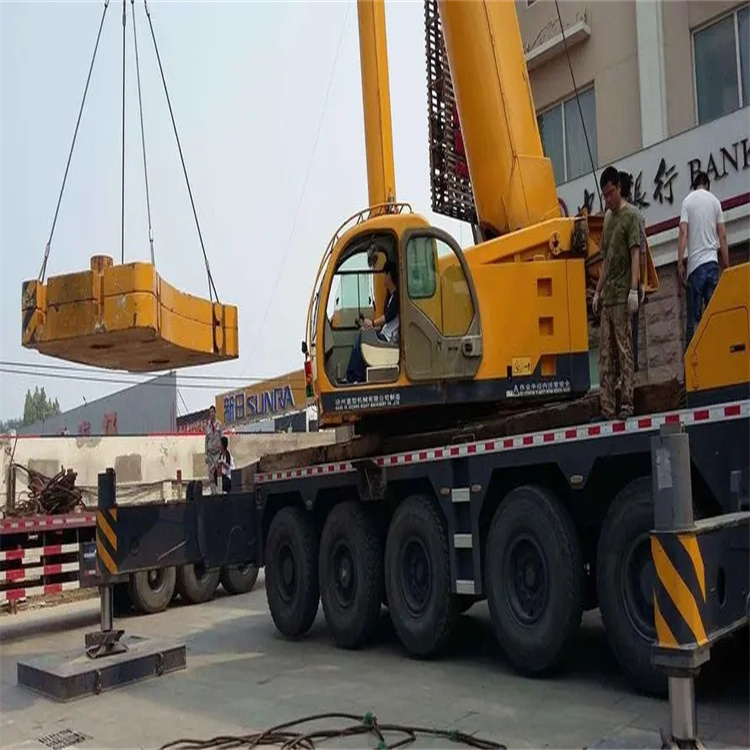 忻城当地吊车出租|机器吊装|75吨|工厂搬迁服务